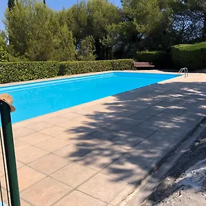 Beau Calme Proche De La Piscine Tennis Villeneuve-Loubet