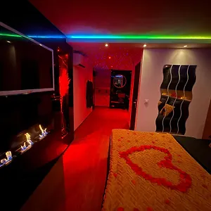 Loveroom - Spicy Love - Situee Entre Nice Et Cannes, Alpes Maritimes Villeneuve-Loubet